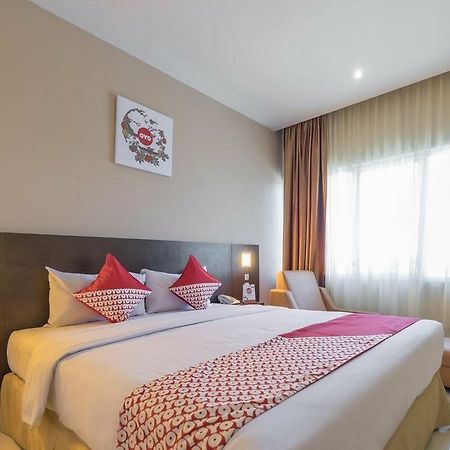 Collection O 1279 Hotel Grand Celino Makassar Luaran gambar