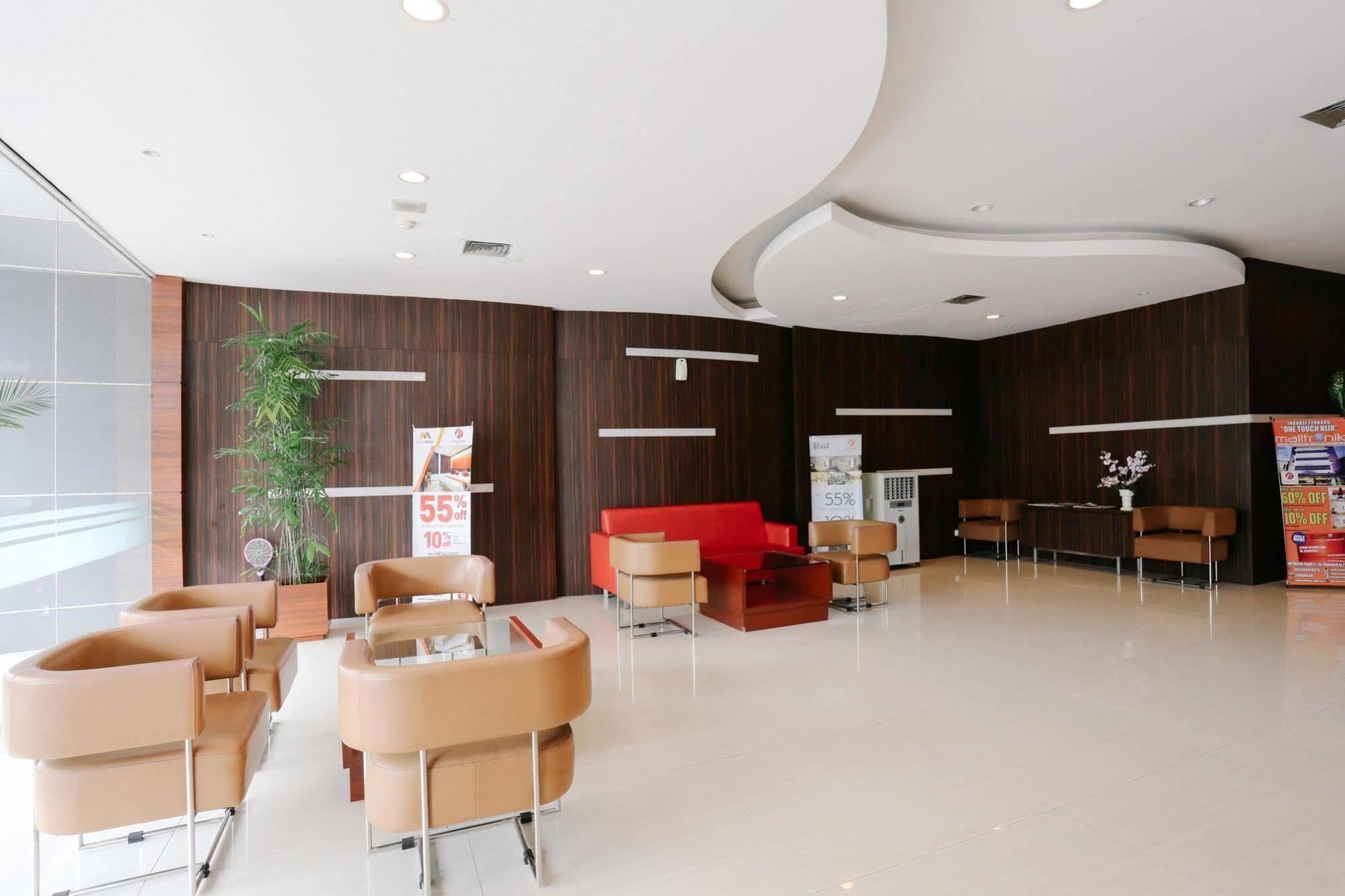 Collection O 1279 Hotel Grand Celino Makassar Luaran gambar
