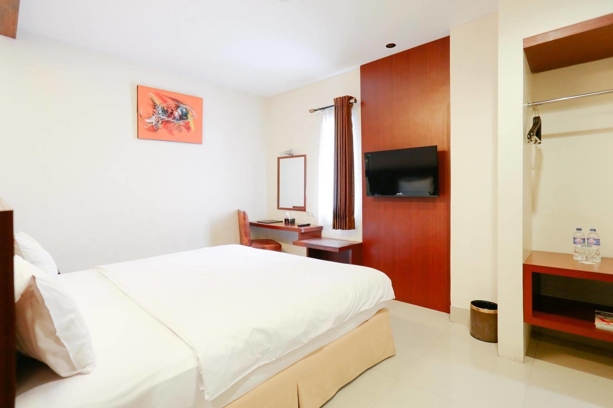 Collection O 1279 Hotel Grand Celino Makassar Luaran gambar
